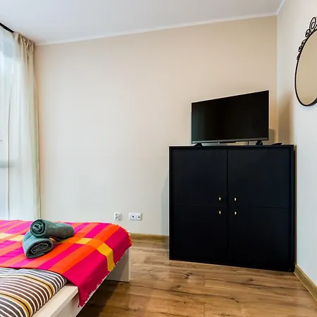 ホステル Centr *